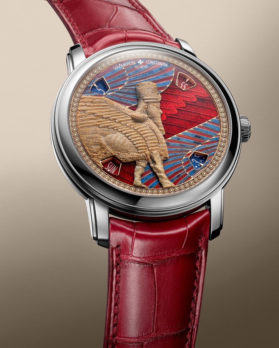 3/4 view - Packshot - Watch - Métiers d'Art Tribute to great civilisations - Lamassu de Sargon II - 42 mm White Gold with Alligator leather strap