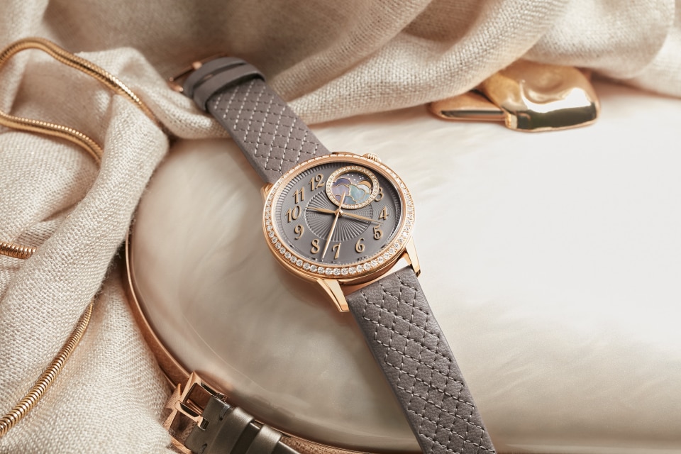 Other view - Lifestyle product photo - Watch - Égérie moon phase - 37 mm Pink Gold with Alligator leather, Lambskin leather, Satin straps