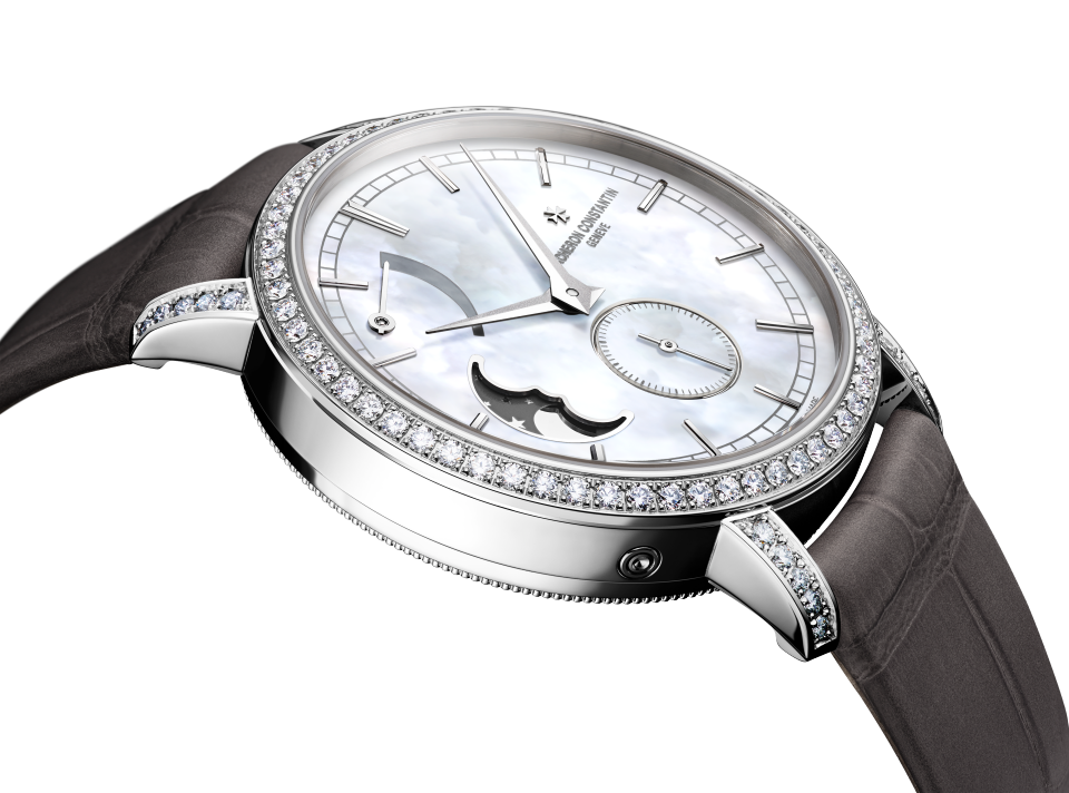 3/4 ракурс - Пакшот - Часы - Traditionnelle с указателем фаз Луны - 36 mm Белое золото c Кожа аллигатора ремешком