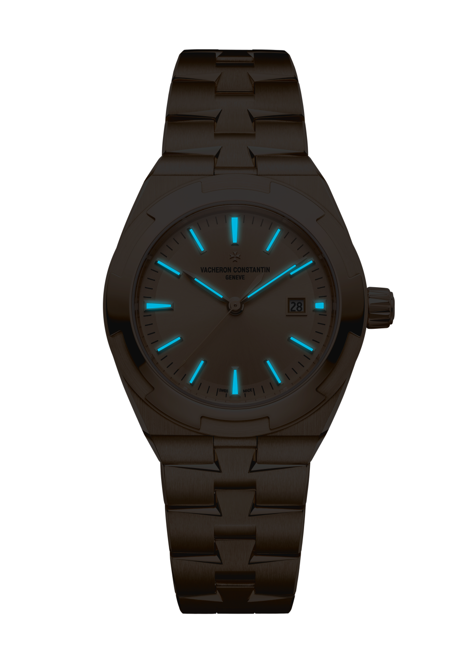 Night view - Packshot - Watch - Overseas self-winding - 34.5 mm Pink Gold with Alligator leather, Rubber, 18K pink gold straps