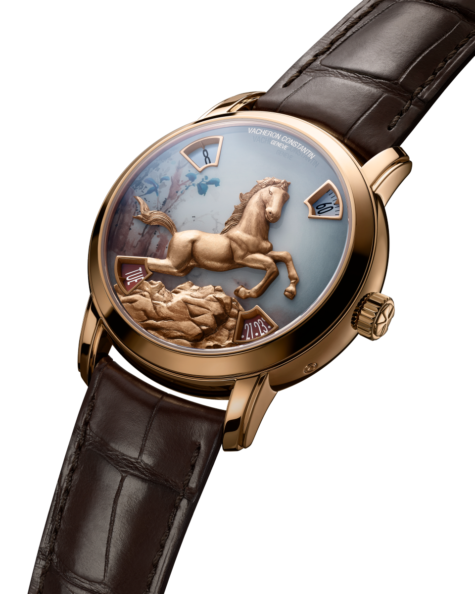 3/4 view - Packshot - Watch - Métiers d'Art The legend of the Chinese zodiac - year of the horse - 40 mm Pink Gold with Alligator leather strap