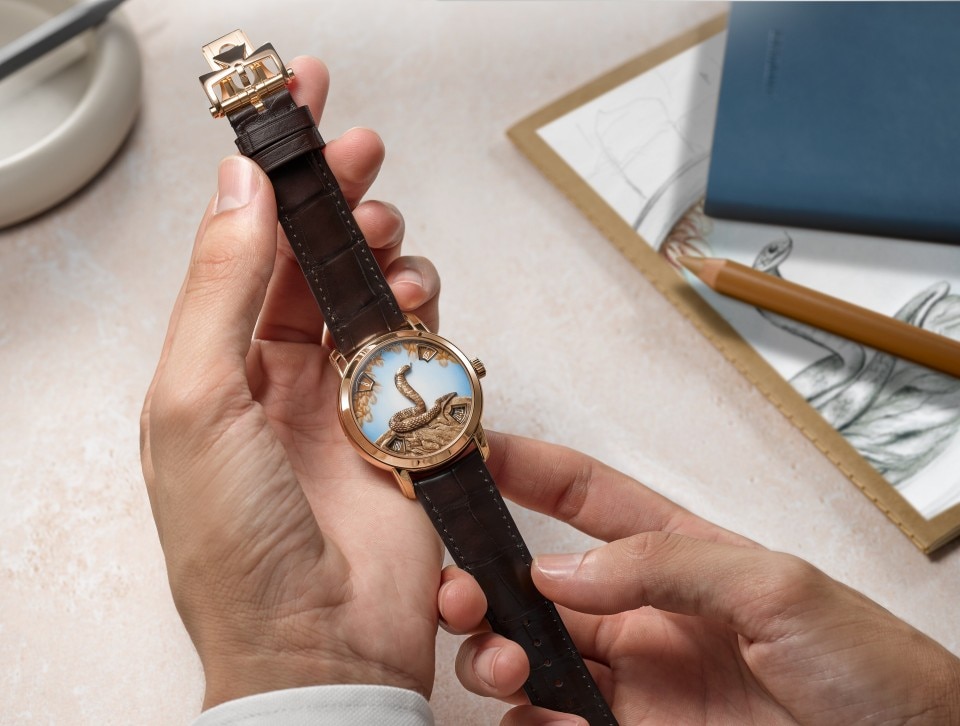 メティエ・ダール 中国干支の伝説‐巳年 - 40 mm - ピンクゴールド メティエ・ダール 中国干支の伝説‐巳年 - 40 mm - ピンクゴールド