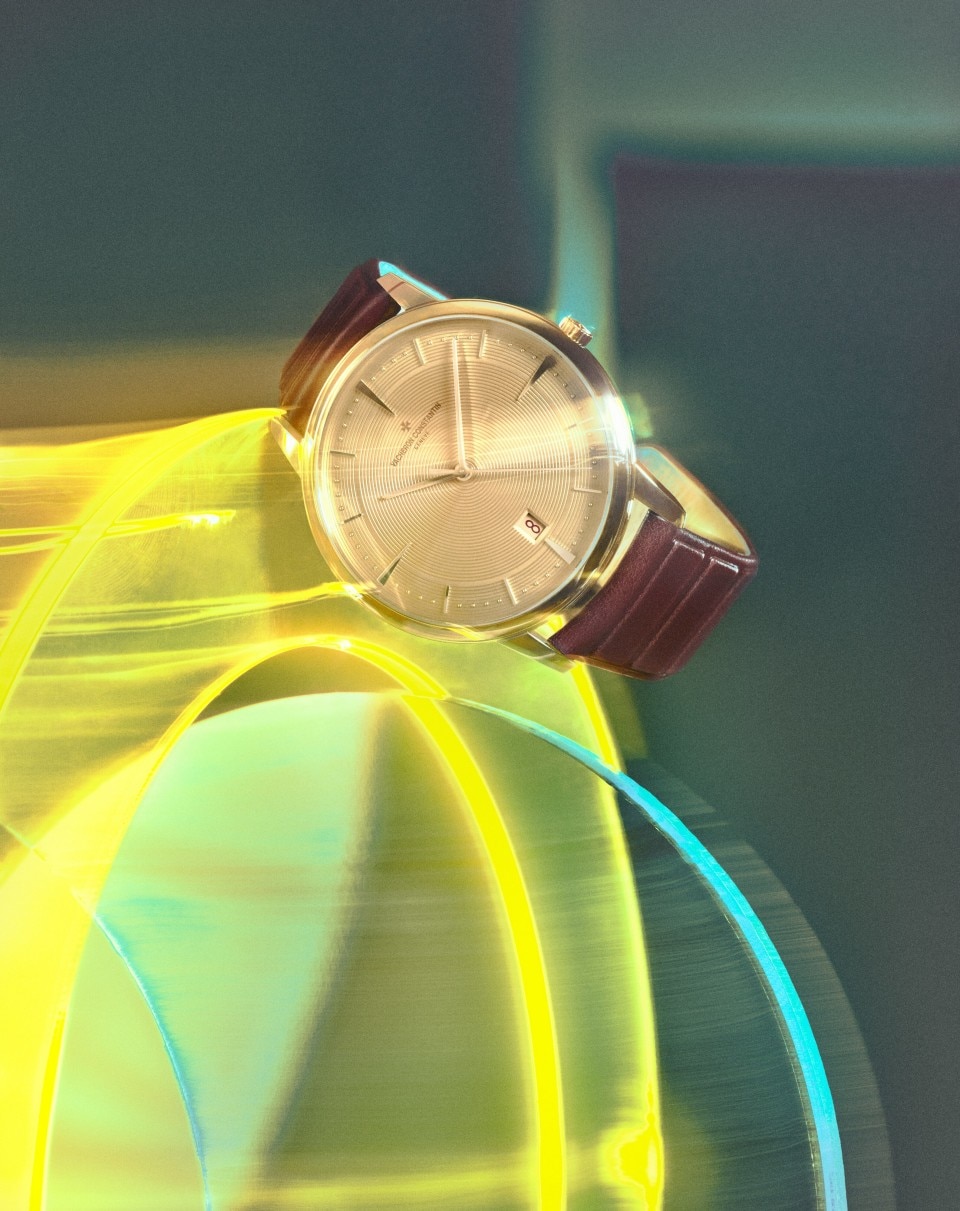 3/4 ракурс - Изображение - Часы - Patrimony с автоматическим подзаводом - 40 mm Желтое золото c Кожа теленка ремешком