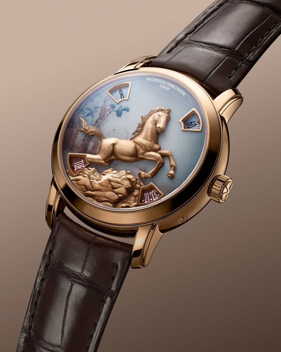 3/4 view - Packshot - Watch - Métiers d'Art The legend of the Chinese zodiac - year of the horse - 40 mm Pink Gold with Alligator leather strap