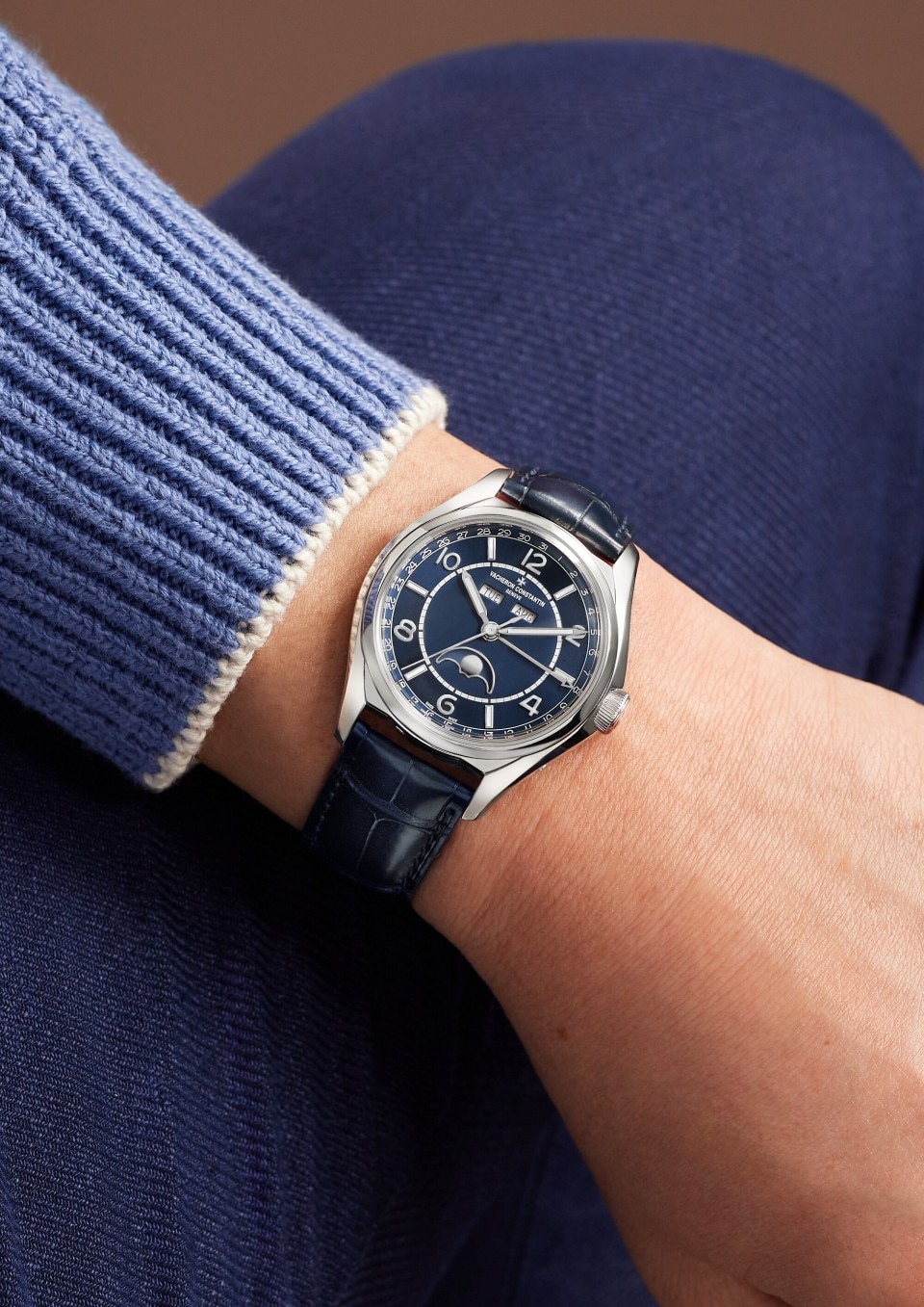 Fiftysix complete calendar 40 mm Steel