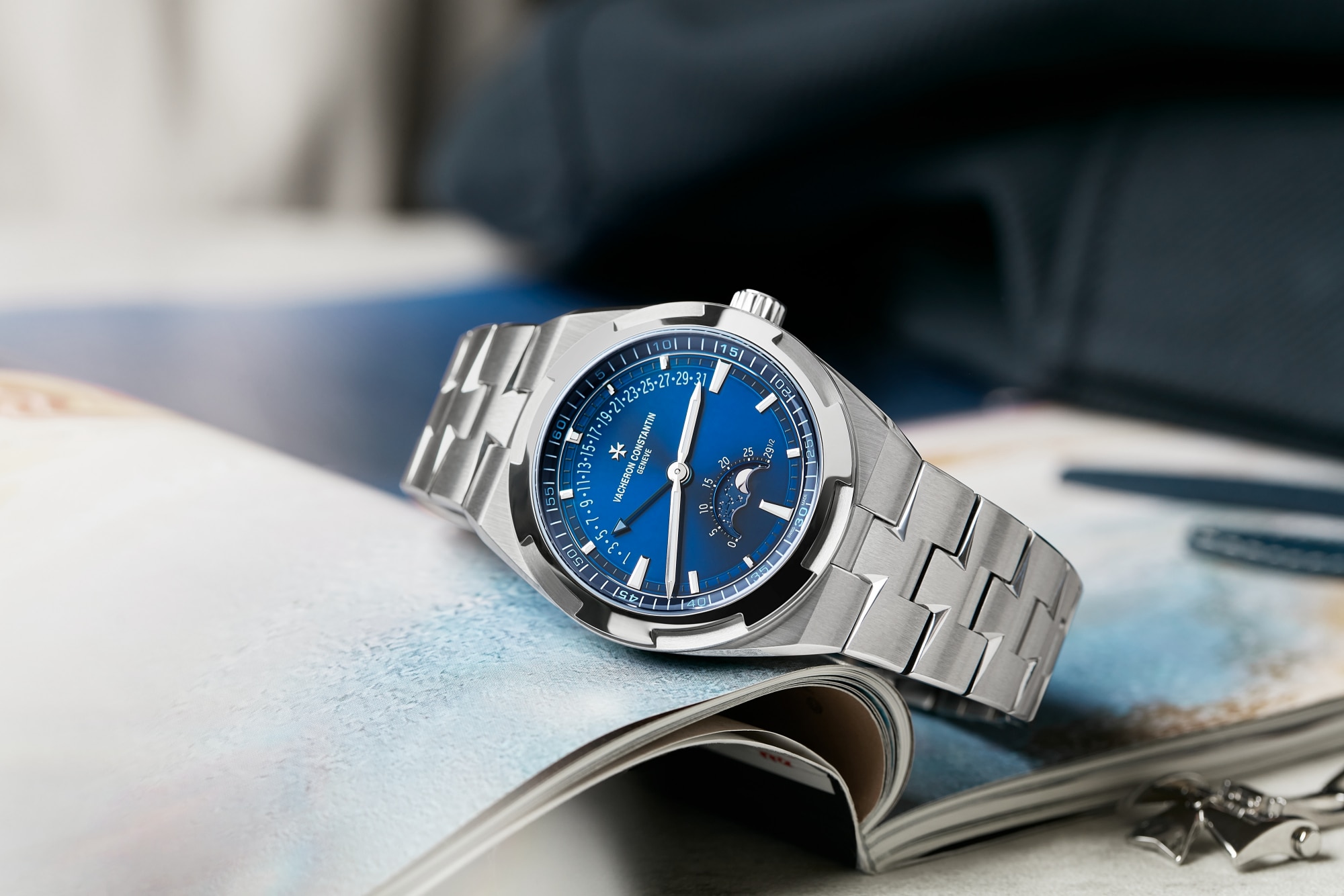 Vacheron Constantin Overseas - 4000V/210A-B911