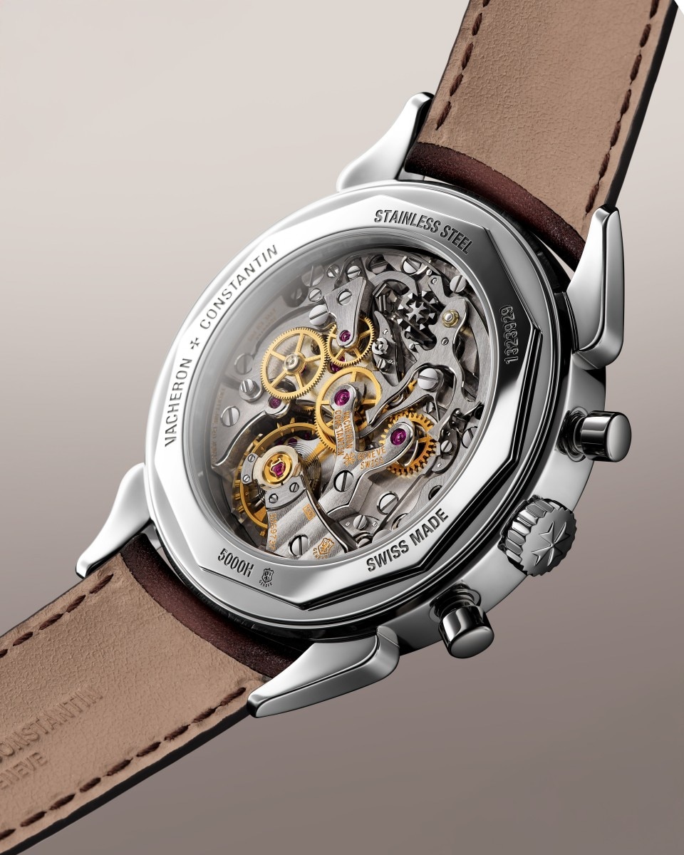 Vue 3/4 - Plan produit - Montre - Historiques Cornes de Vache 1955 - 38.5 mm Acier avec Cuir de veau bracelet