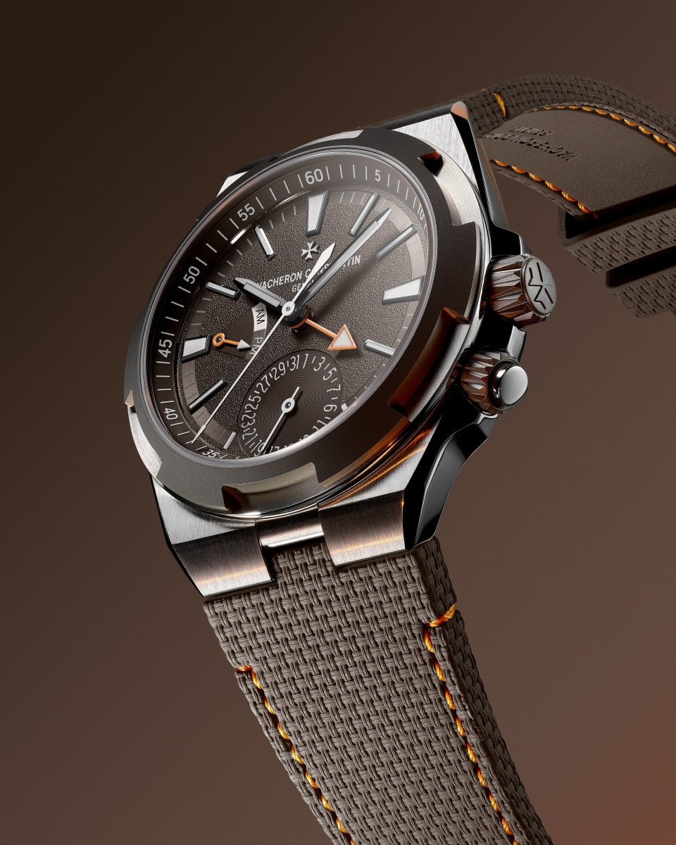 عرض 3/4 - صورة مقربة - ساعة يد - أوڤرسيز دوال تايم كاردينال بوينتس - الجنوب - 41 مم تيتانيوم مع المطاط, تيتانيوم الأحزمة