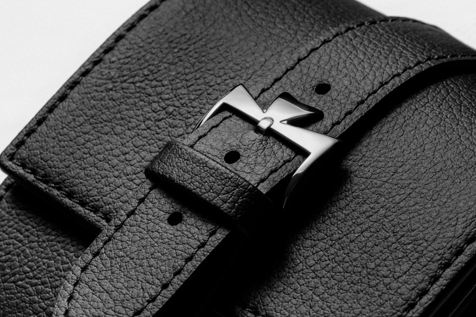 Pochette noire pour montre pour les montres et les bracelets XD000007