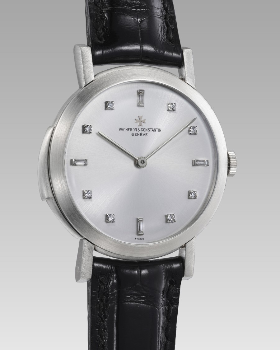 Packshot of a Minute repeater watch – 1962