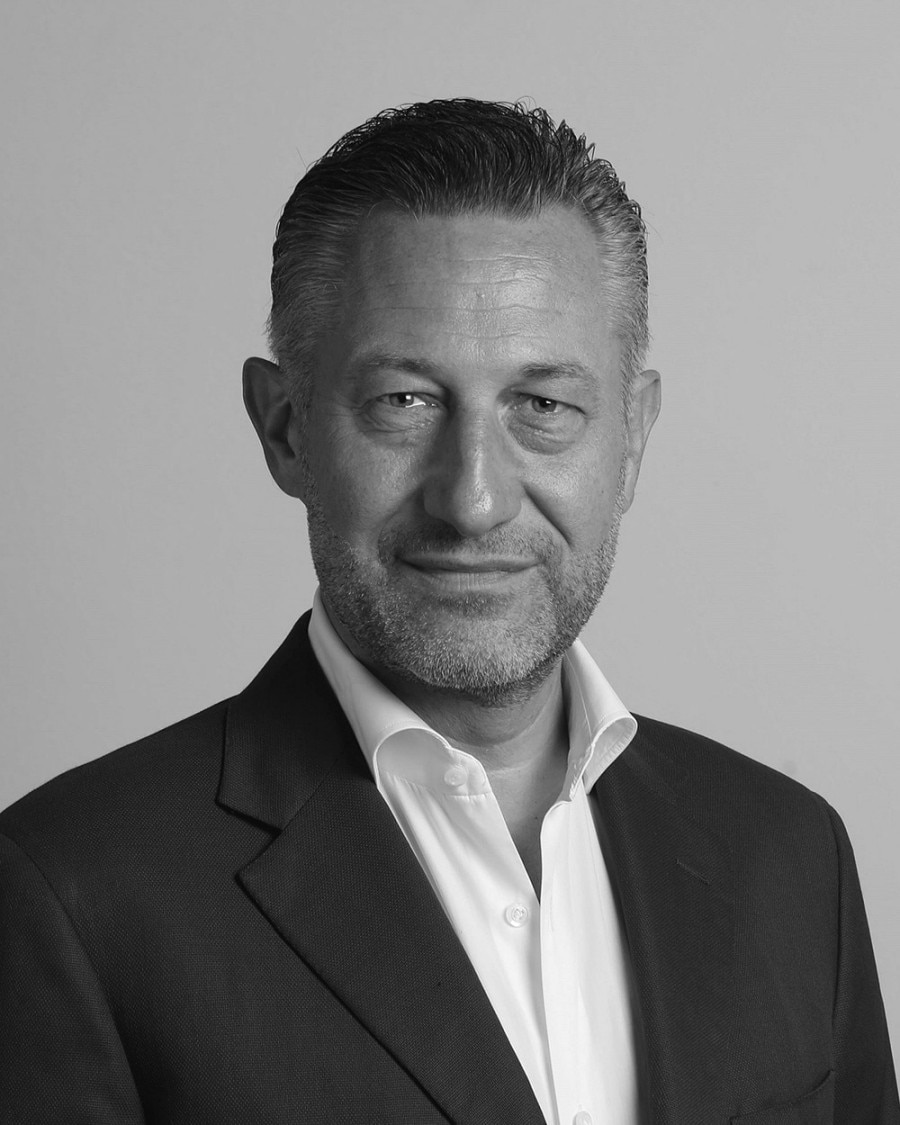 Black & white portrait of Aurel Bacs